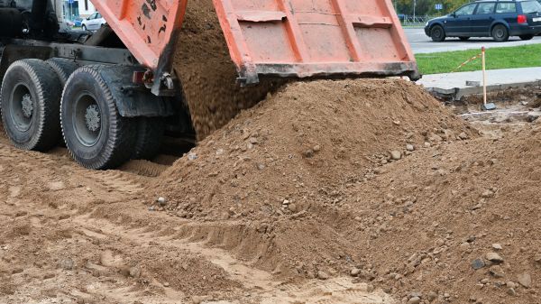Fill Dirt Delivery in North Tonawanda