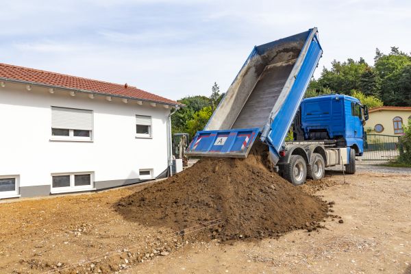 Garden Dirt Delivery in North Tonawanda