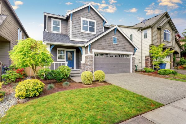 Curb Appeal Landscaping in North Tonawanda