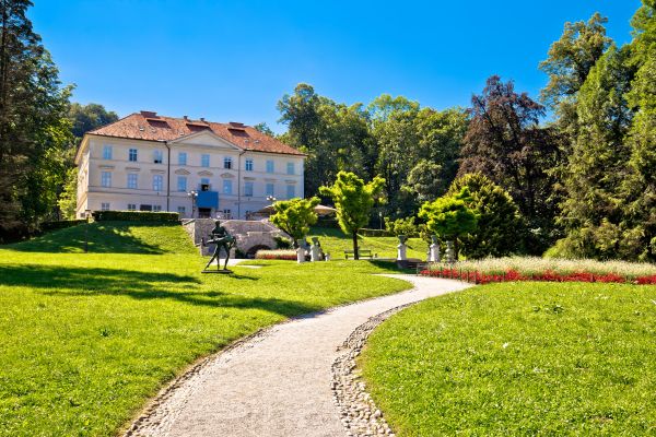 Park Landscape Maintenance in North Tonawanda