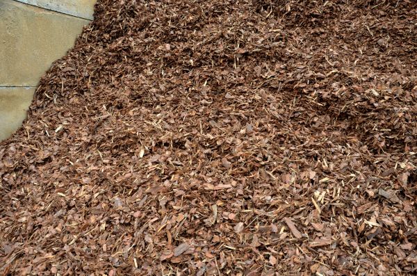 Organic Mulch Delivery in North Tonawanda