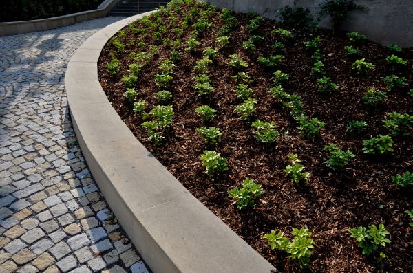 Commercial Mulching in North Tonawanda